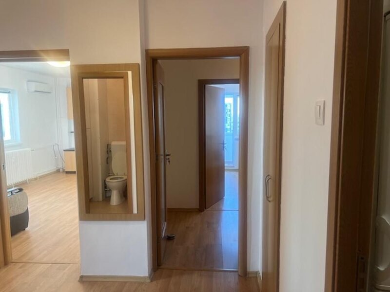 Apartament 4 camere Vergului- Spitalul Malaxa.